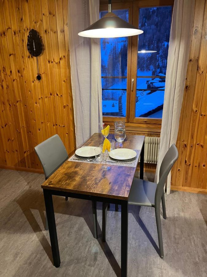 Au village d’Evolene, magnifique studio ensoleillé Exterior foto